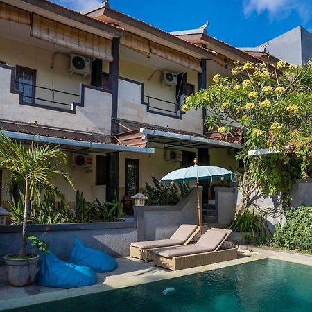 Terrace Garden Homestay And Spa جيمباران المظهر الخارجي الصورة