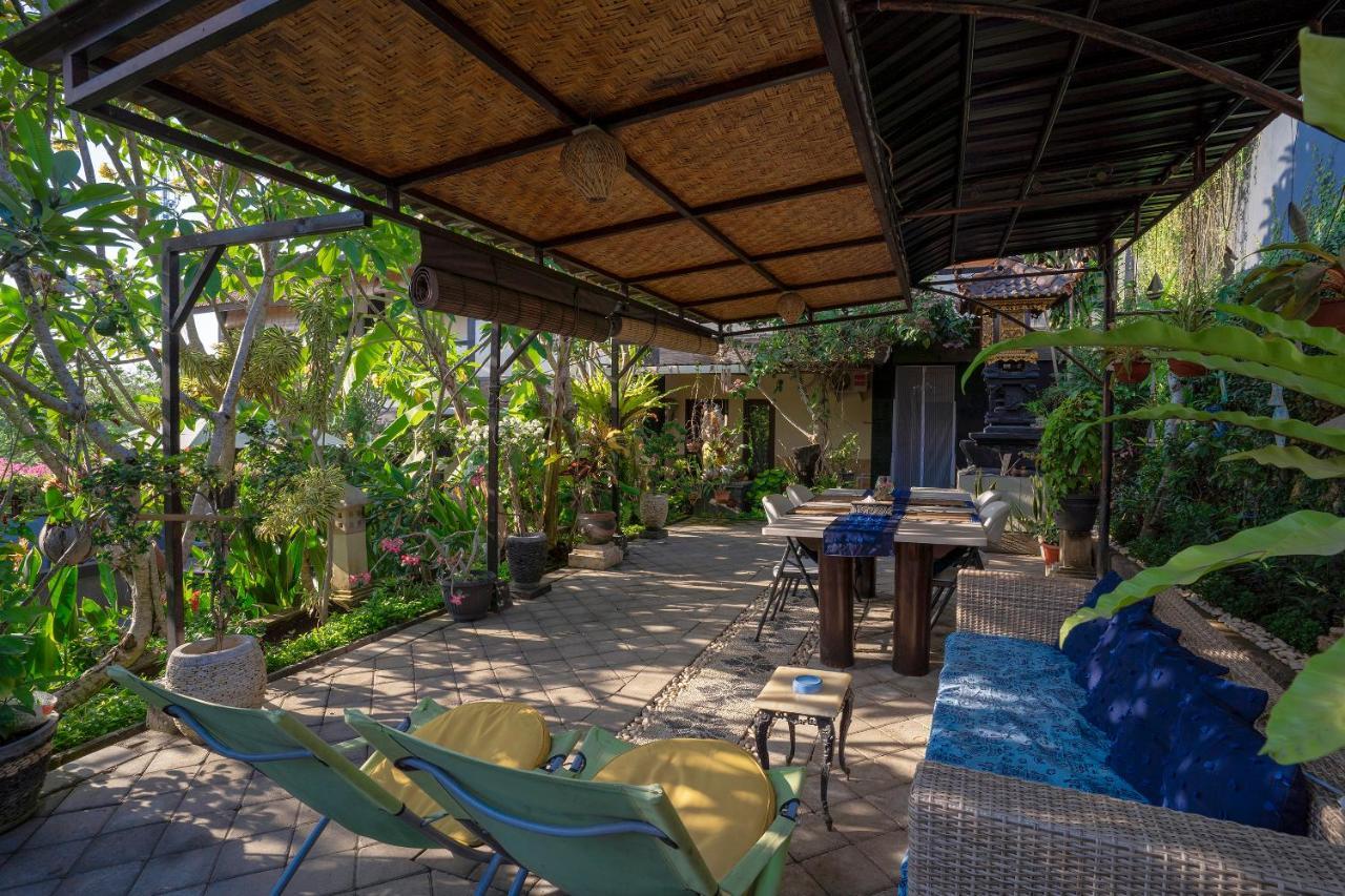 Terrace Garden Homestay And Spa جيمباران المظهر الخارجي الصورة