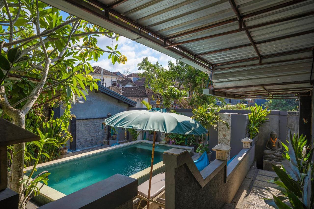Terrace Garden Homestay And Spa جيمباران المظهر الخارجي الصورة