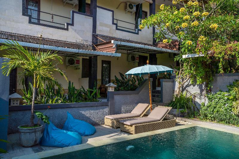 Terrace Garden Homestay And Spa جيمباران المظهر الخارجي الصورة